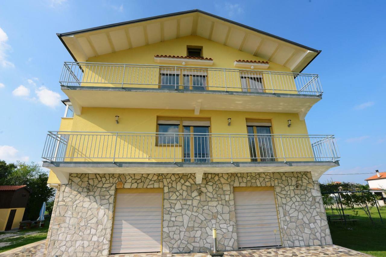 Ferienhaus Tomic Nedeščina Esterno foto