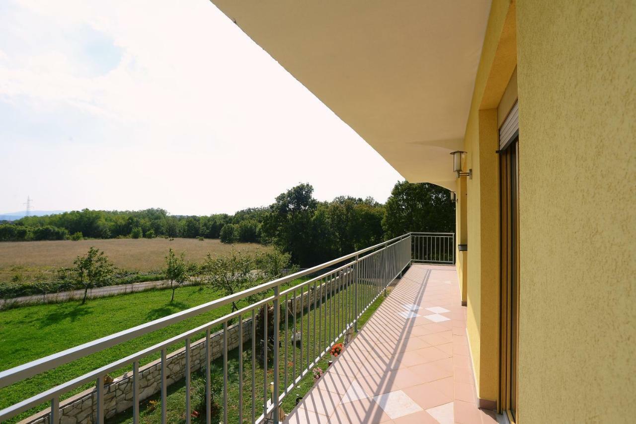 Ferienhaus Tomic Nedeščina Esterno foto
