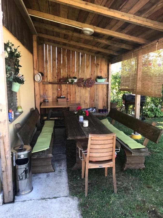 Ferienhaus Tomic Nedeščina Esterno foto